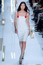 Diane_von_F%C3%BCrstenberg_Spring-Summer_2014_06.jpg