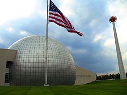 Naismith_Memorial_Basketball_Hall_of_Fame.jpg