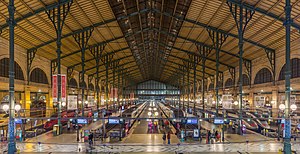 Gare_Du_Nord_Interior%2C_Paris%2C_France_-_Diliff_%28cropped%29.jpg